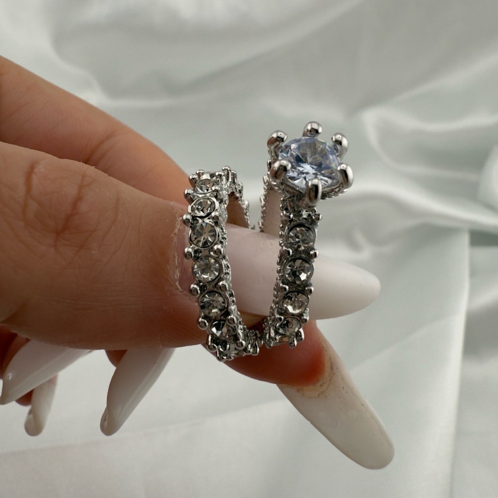 2x Rounds zircon bridal wedding Silver color Women's Ring Set - Picture 4 of 4